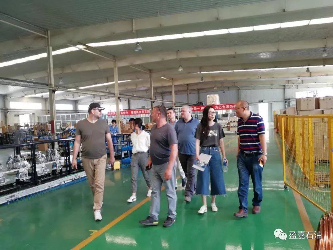俄羅斯客戶蒞臨我公司指導(dǎo)考察